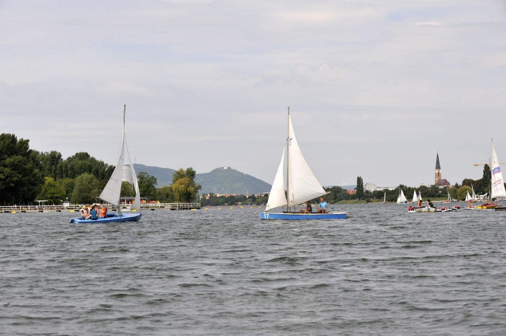 Segelboote auf der Alten Donau (21. Bezirk)