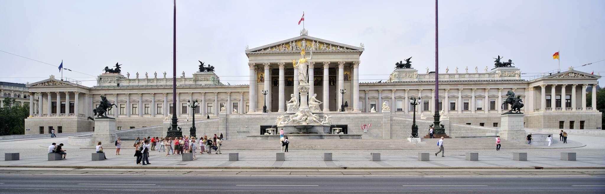 Panoramabild des Parlamentgebäudes