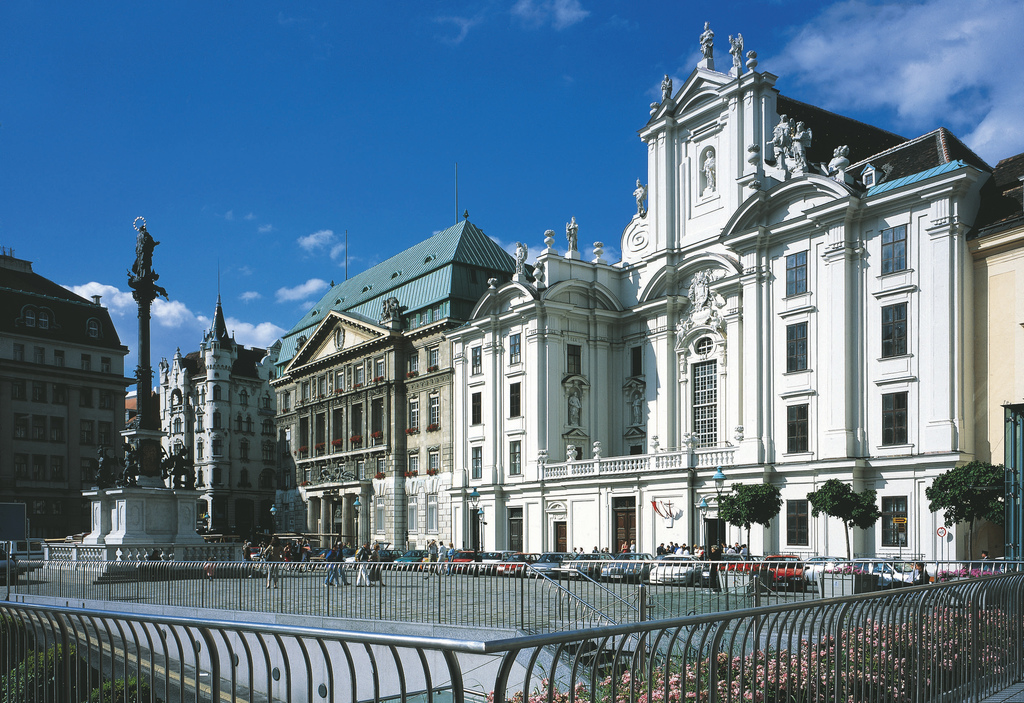 Außenansicht der Kirche am Hof in Wien