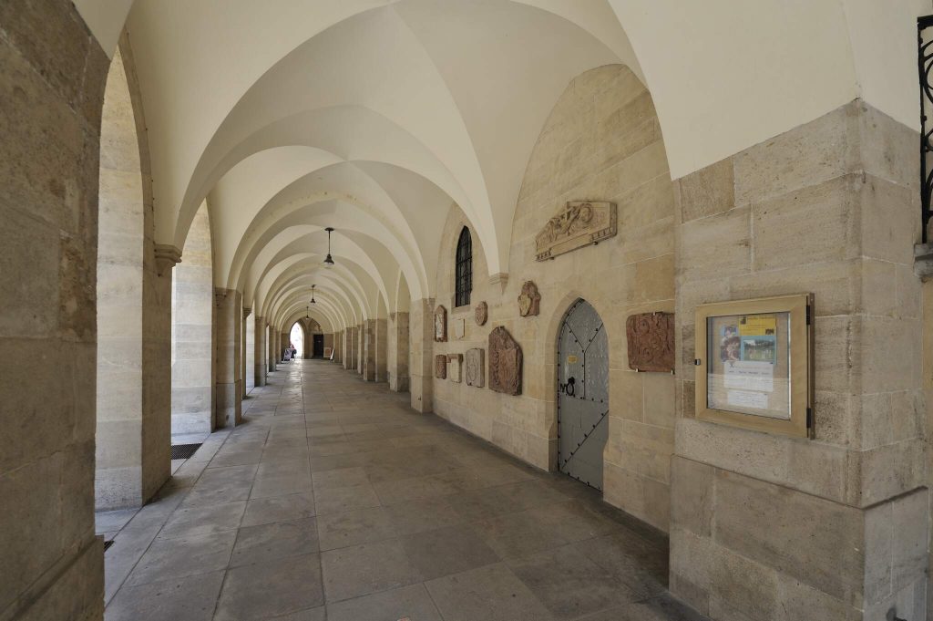 Arkaden, Gewölbe der Minoritenkirche