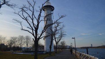 Leuchtturm auf der Donauinsel